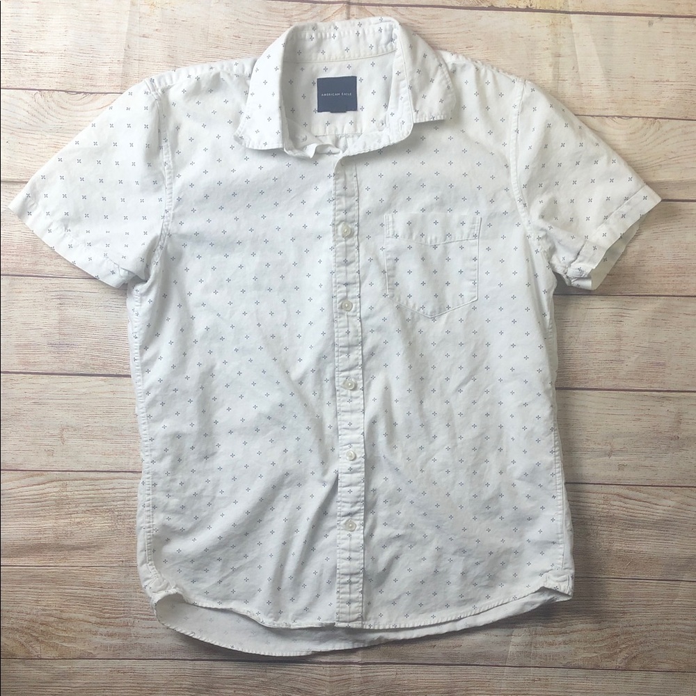 American Eagle Outfitters White Patterned Casual Shirt